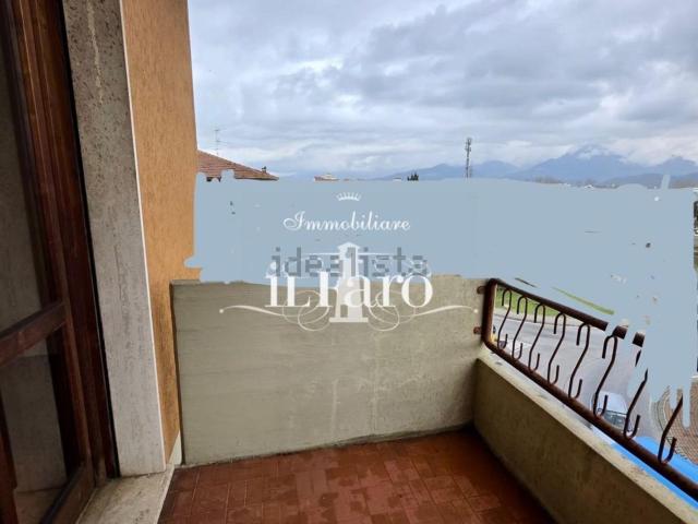 Appartamento in vendita di 75 m² in Via Giacomo Puccini, 56