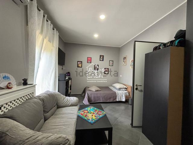 Appartamento in vendita di 75 m² in Via Giambattista Vela, 76