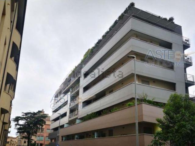 Appartamento in vendita di 75 m² in Via Giandomenico Romagnosi