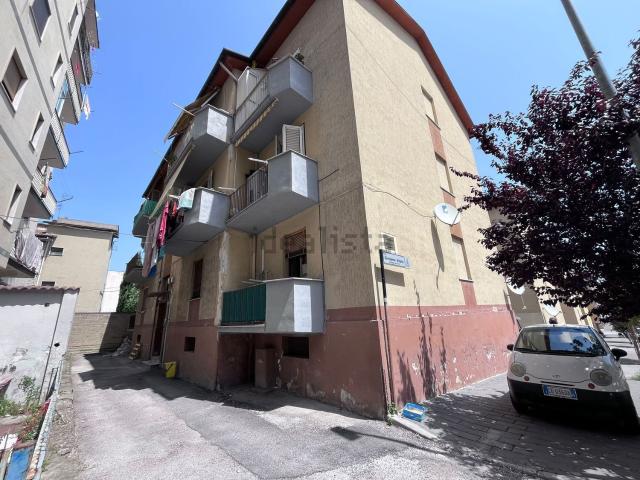 Appartamento in vendita di 75 m² in Via Girolamo Vitelli