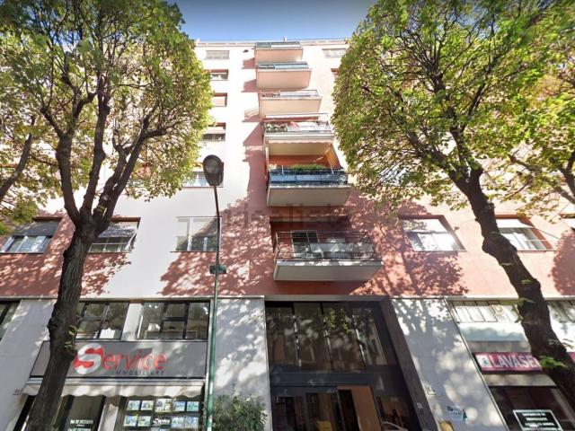 Appartamento in vendita di 75 m² in Via Giuseppe Rovani, 84