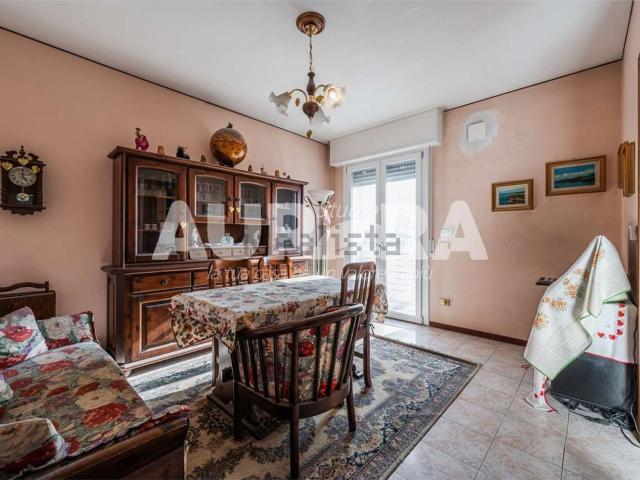Appartamento in vendita di 75 m² in Via IV Novembre