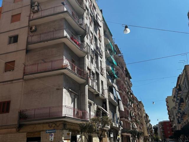 Appartamento in vendita di 75 m² in Via Japigia, 19