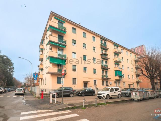 Appartamento in vendita di 75 m² in Via Luca della Robbia