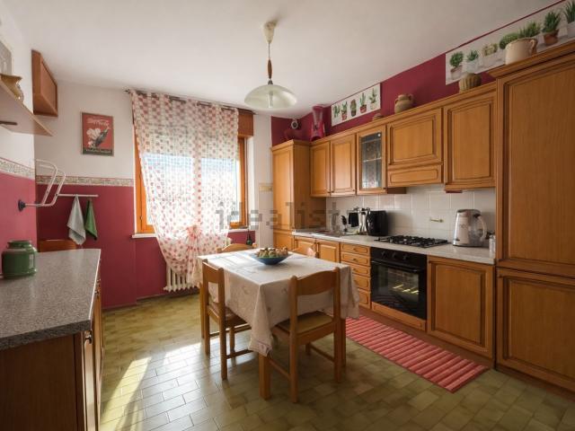 Appartamento in vendita di 75 m² in Via Manzoni