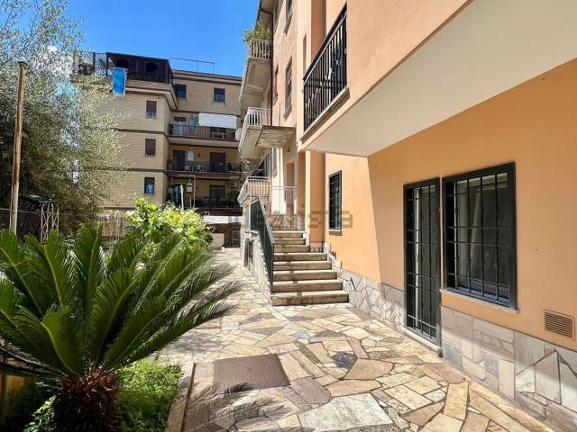 Appartamento in vendita di 75 m² in Via Magnago