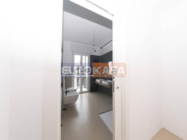 Appartamento in vendita di 75 m² in Via Martiri di Cefalonia, 4