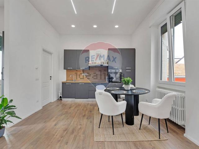 Appartamento in vendita di 75 m² in Via Michelangelo Buonarroti, 57