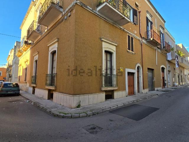 Appartamento in vendita di 75 m² in Via Montello