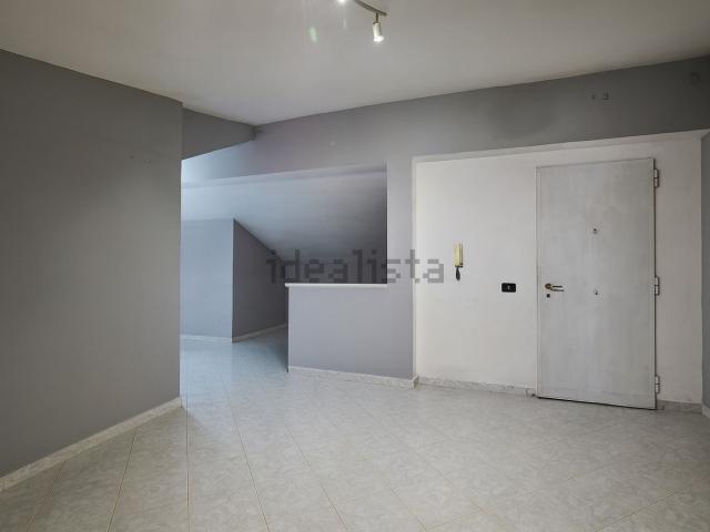 Appartamento in vendita di 75 m² in Via Monteroduni, 48