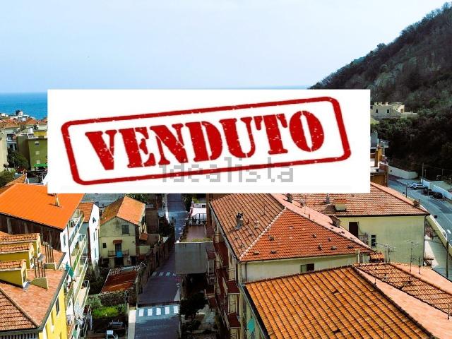 Appartamento in vendita di 75 m² in Via Monastero