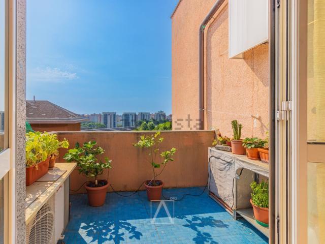 Appartamento in vendita di 75 m² in Via Mongrifone, 4