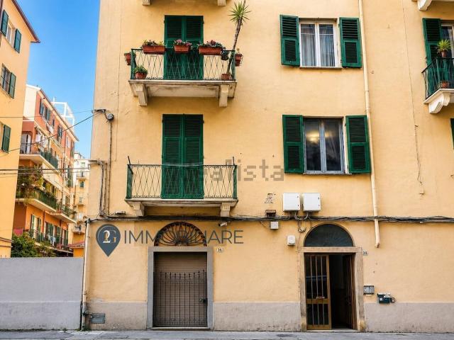 Appartamento in vendita di 75 m² in Via Napoli, 54