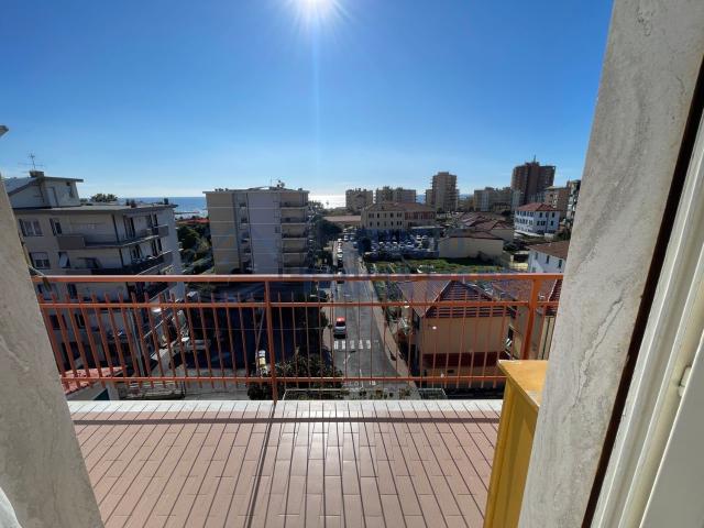 Appartamento in vendita di 75 m² in Via Nuvolone