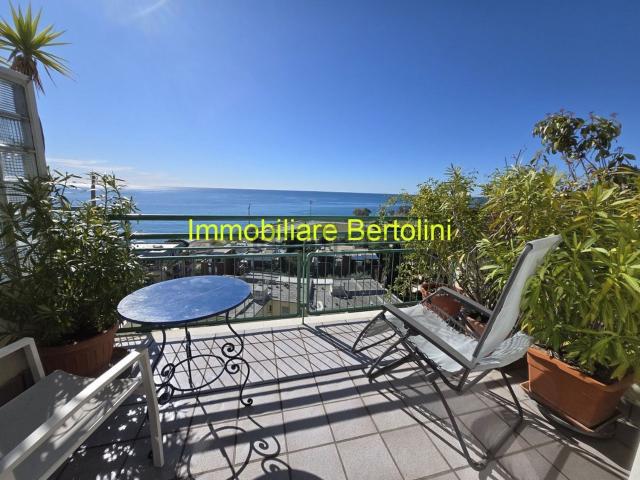 Appartamento in vendita di 75 m² in Via Padre Semeria, 212