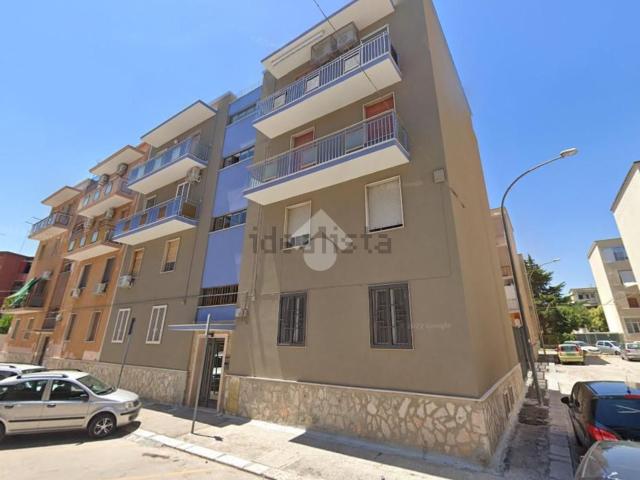Appartamento in vendita di 75 m² in Via Pasquale de Lillo, 3