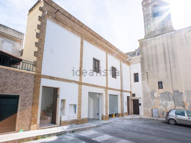Appartamento in vendita di 75 m² in Via Patti del Laterano, 5