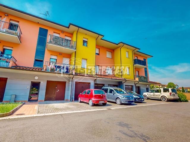 Appartamento in vendita di 75 m² in Via per Riolo, 62