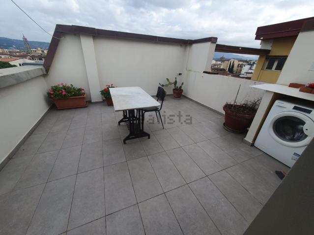 Appartamento in vendita di 75 m² in Via Pietro Colletta