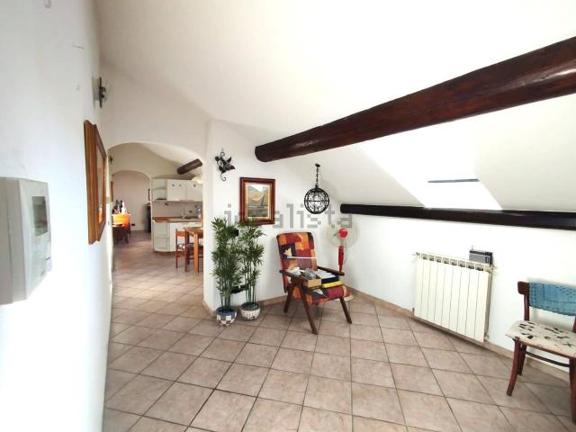 Appartamento in vendita di 75 m² in Via Pietro Paleocapa