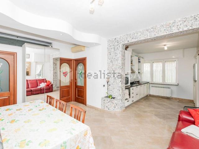 Appartamento in vendita di 75 m² in Via Po