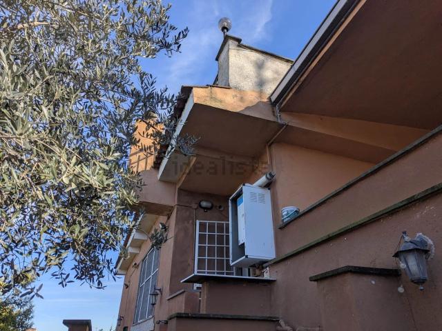 Appartamento in vendita di 75 m² in Via Pontestura, 68