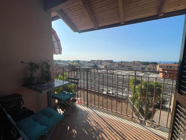 Appartamento in vendita di 75 m² in Via Porta di Provenza