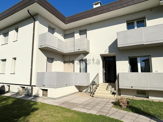 Appartamento in vendita di 75 m² in Via Postumia Centro, 9