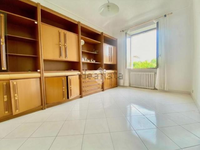 Appartamento in vendita di 75 m² in Via Ramiro Ginocchio, 2