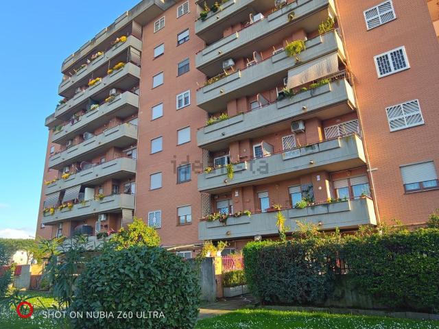 Appartamento in vendita di 75 m² in Via Raffaello Nasini, 25
