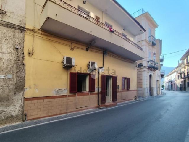 Appartamento in vendita di 75 m² in Via Roma, 318