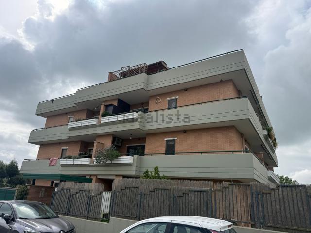 Appartamento in vendita di 75 m² in Via Romagnano Sesia, 36