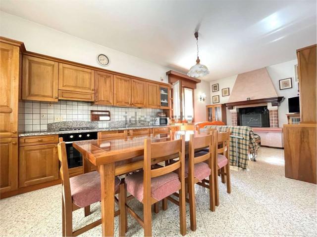 Appartamento in vendita di 75 m² in Via Rusti