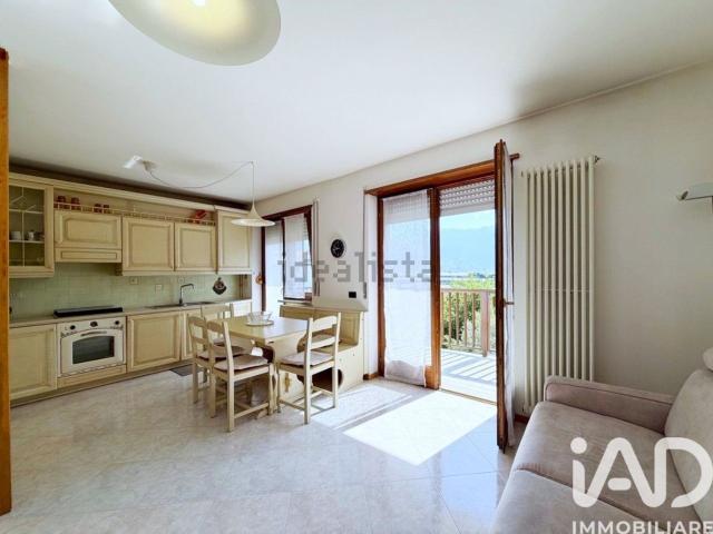 Appartamento in vendita di 75 m² in Via Santino Solari, 14