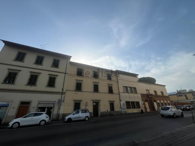 Appartamento in vendita di 75 m² in Via Senese, 206