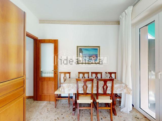 Appartamento in vendita di 75 m² in Via Somalia, 58