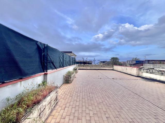 Appartamento in vendita di 75 m² in Via Spiaggia, 324
