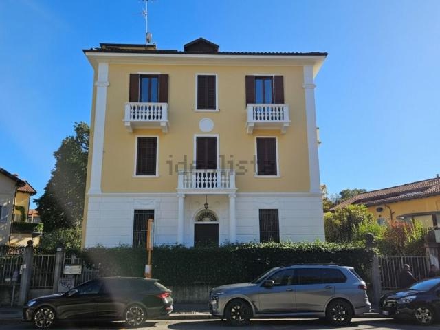 Appartamento in vendita di 75 m² in Viale Antonio Gramsci, 104