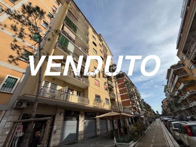 Appartamento in vendita di 75 m² in Viale Appio Claudio, 322
