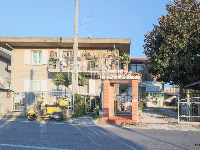 Appartamento in vendita di 75 m² in Viale Ascoli Piceno
