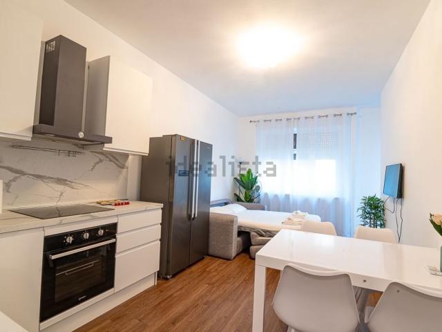 Appartamento in vendita di 75 m² in Viale Certosa, 41
