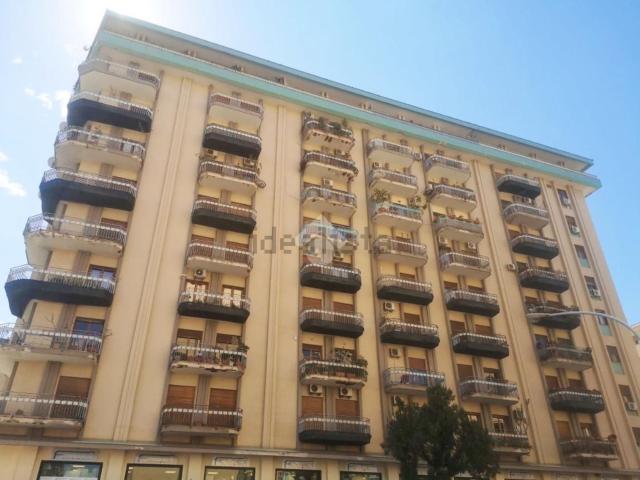 Appartamento in vendita di 75 m² in Viale della Regione Siciliana, 2396