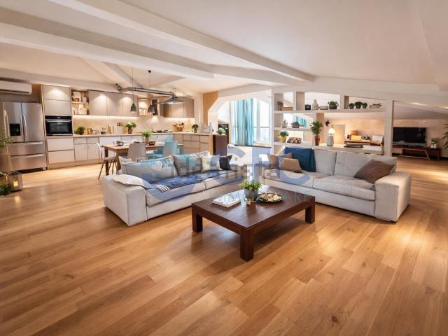Appartamento in vendita di 75 m² in Viale Enrico Forlanini, 23
