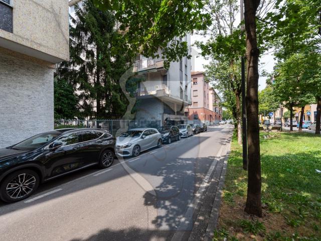 Appartamento in vendita di 75 m² in Viale Giacomo Matteotti, 275