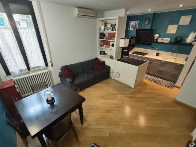 Appartamento in vendita di 75 m² in Viale Giovanni Battista Morgagni, 9