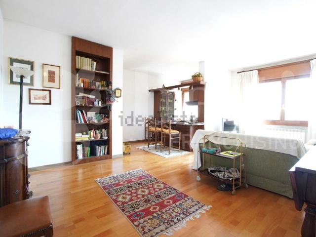 Appartamento in vendita di 75 m² in Viale Giuseppe Garibaldi
