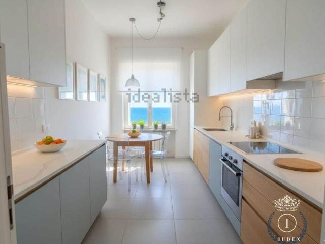 Appartamento in vendita di 75 m² in Viale Italia