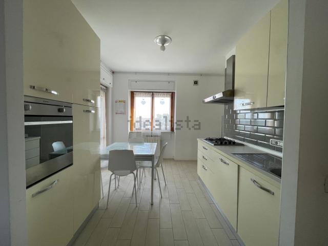Appartamento in vendita di 75 m² in Viale Le Corbusier, 341