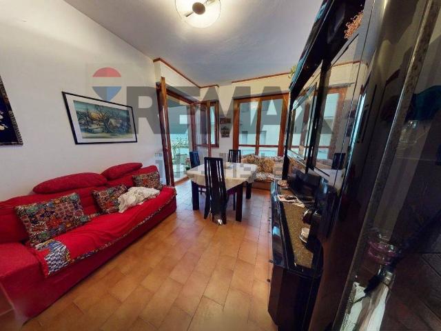 Appartamento in vendita di 75 m² in Viale Quattro Novembre, 56