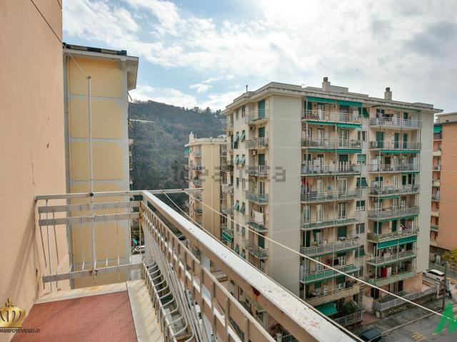 Appartamento in vendita di 75 m² in Viale Virginia Centurione Bracelli